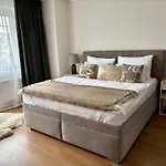 Urban By Homester Апартаменты *