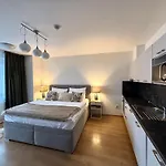 Urban By Homester Апартаменты *