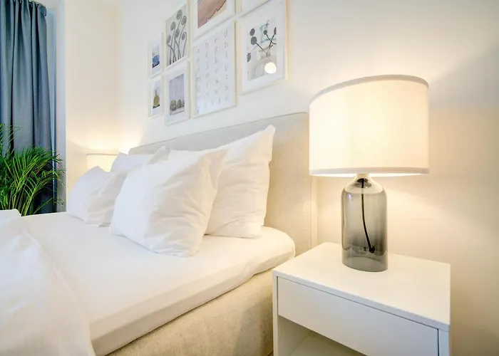 Urban By Homester Daire